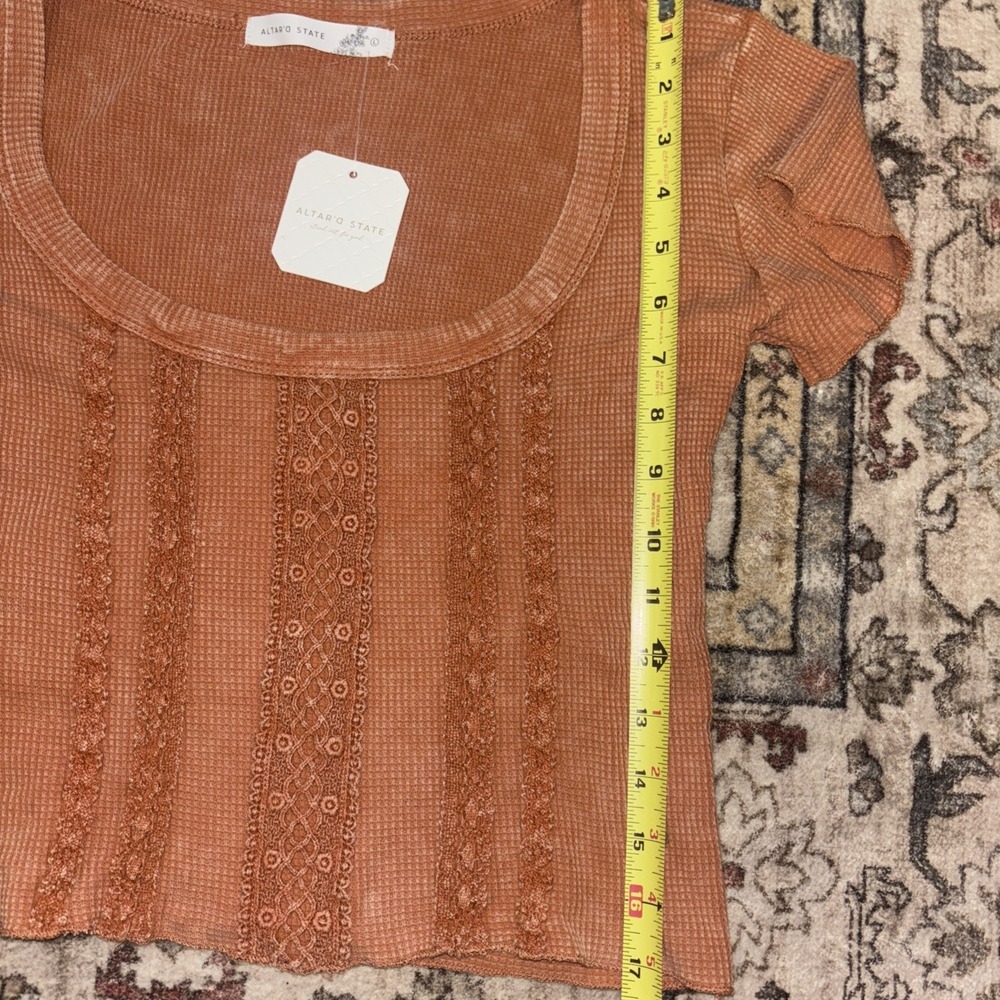 Altar'd State Camry Shirt Womens Size Large Rust / Brown - Picture 5 of 7